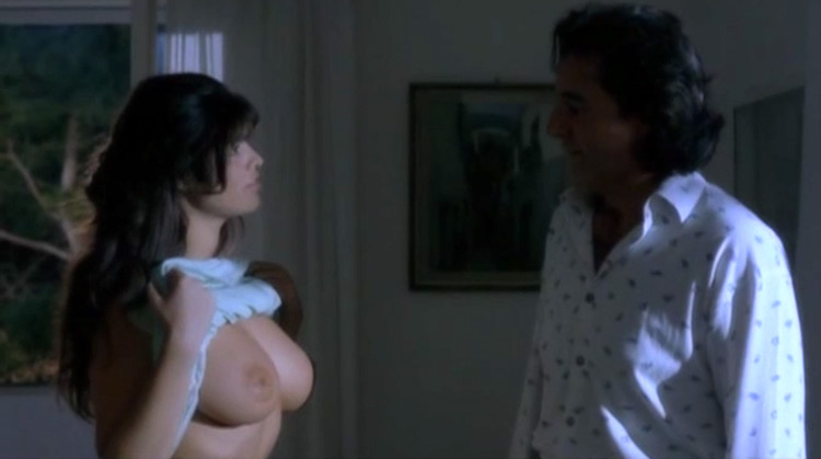 A spasso nel tempo nude scenes preview A spasso nel tempo nude scenes