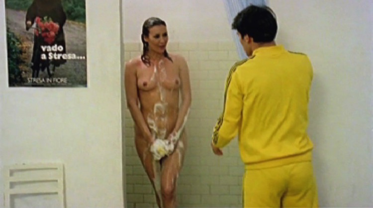 La ripetente fa l’occhietto al preside nude scenes preview La ripetente fa l’occhietto al preside nude scenes