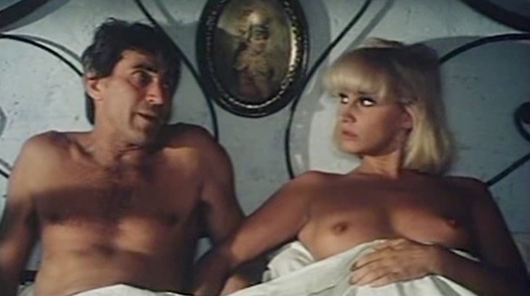 Passi furtivi in una notte boia nude scenes preview Passi furtivi in una notte boia nude scenes